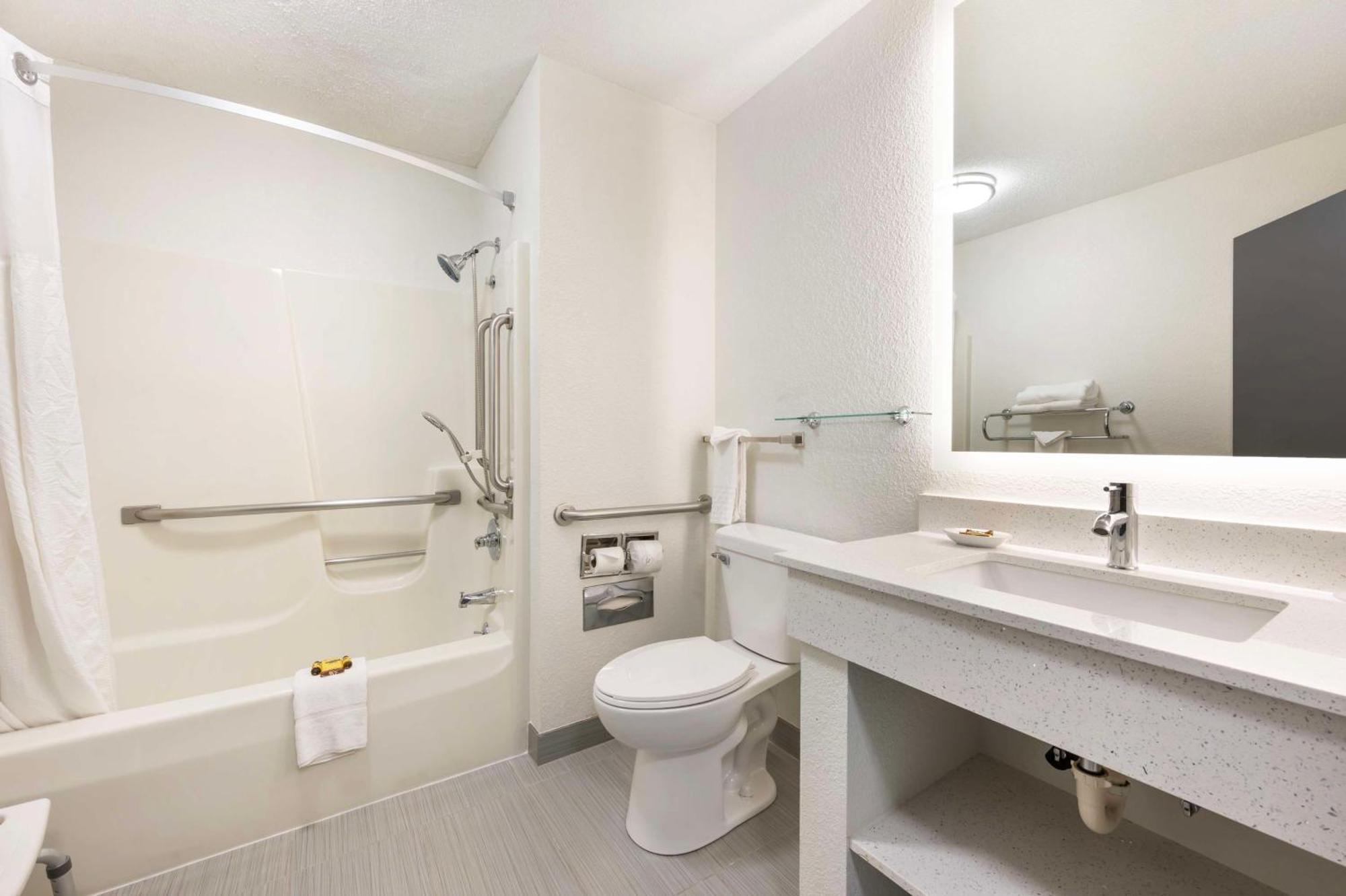 Best Western Plus Anderson Exterior photo